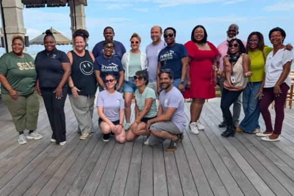 Invest TCI, Salterra Resort & Spa and Solar Sands Glassworks Deliver Successful Glass Sculpting Immersive Workshop in South Caicos